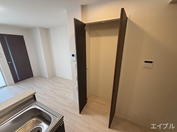 物件内観写真9　(収納)