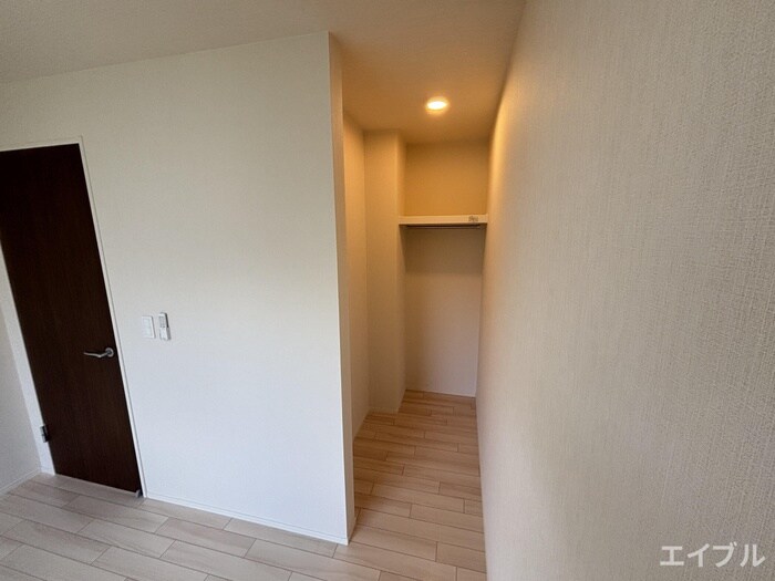 物件内観写真9　(収納)