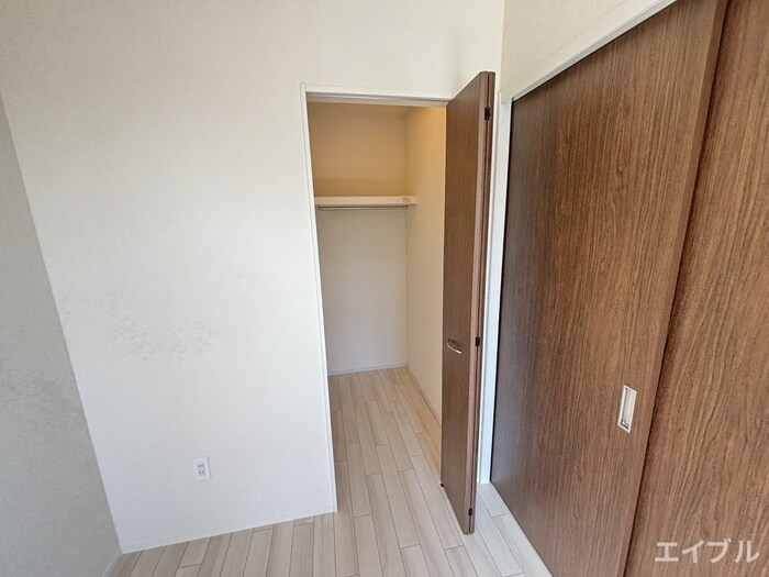 物件内観写真9　(収納)