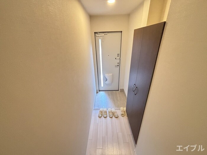 物件内観写真10　(玄関)