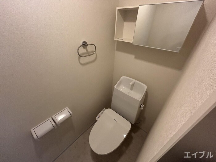 物件内観写真11　(トイレ)