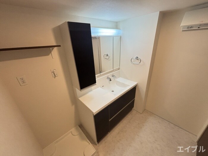 物件内観写真12　(洗面)