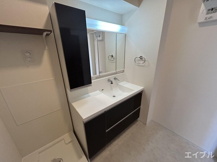 物件内観写真12　(洗面)