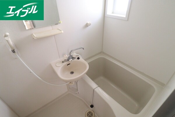 バス／シャワールーム等