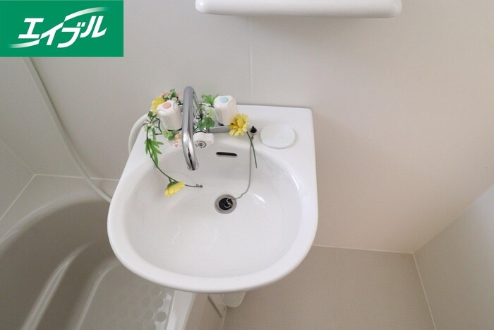 物件内観写真11　(洗面)