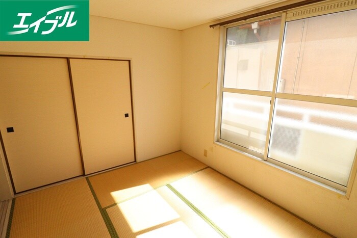 物件内観写真18　(居室)