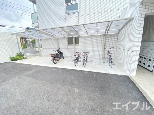 駐輪場