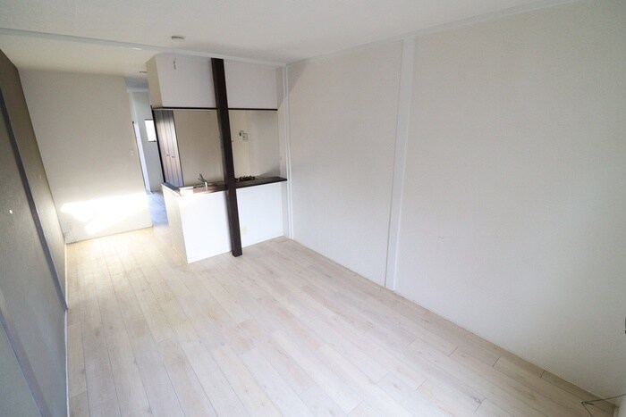 物件内観写真14　(居室)