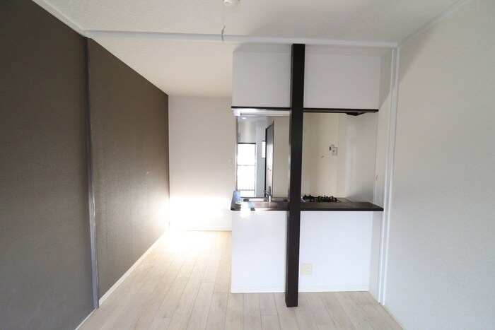 物件内観写真15　(居室)