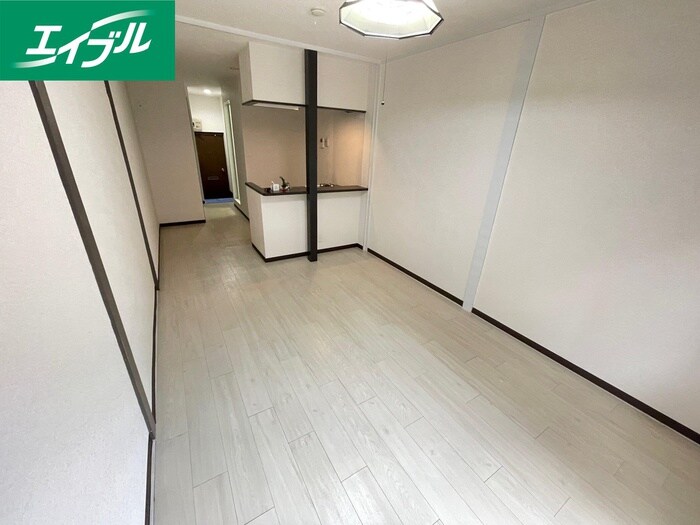 物件内観写真19　(居室)