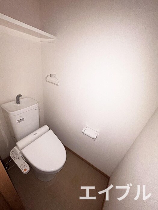 物件内観写真12　(トイレ)