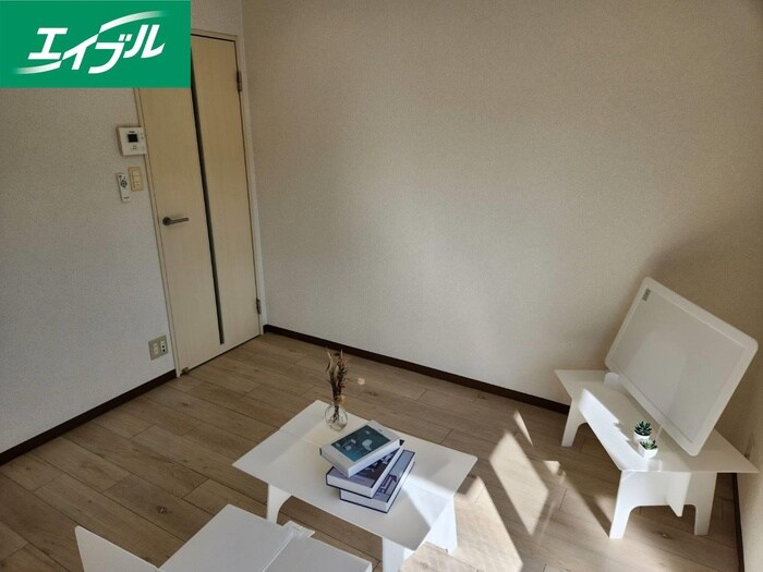 物件内観写真9　(内観写真)