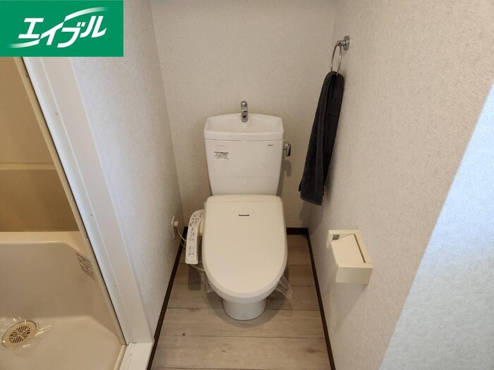 物件内観写真11　(トイレ)