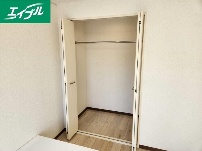 物件内観写真14　(収納)