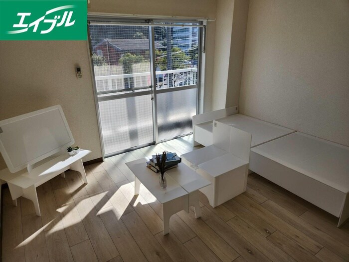 物件内観写真18　(居室)