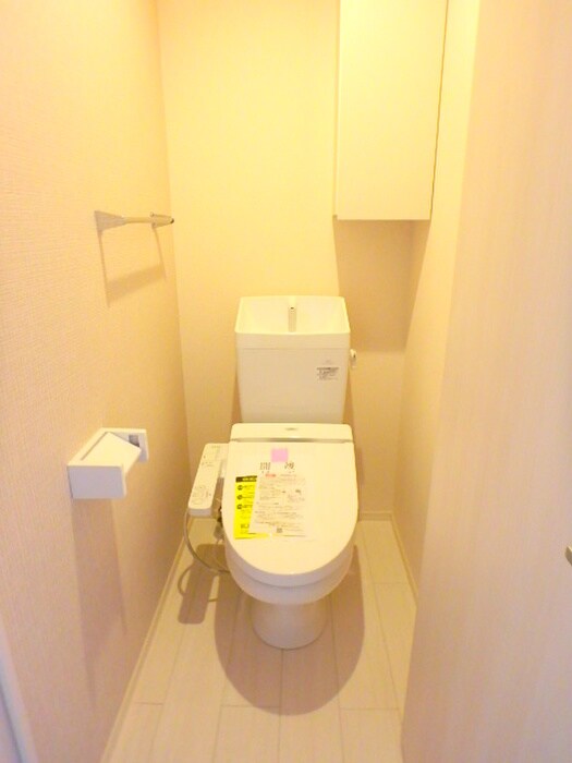 物件内観写真13　(トイレ)