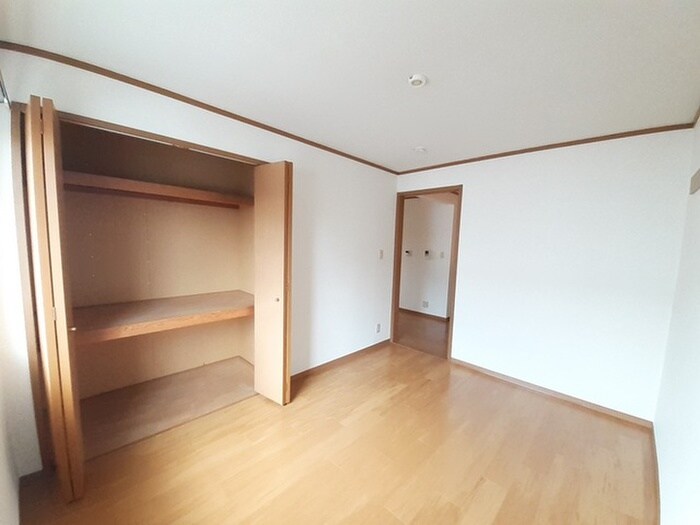 物件内観写真8　(収納)