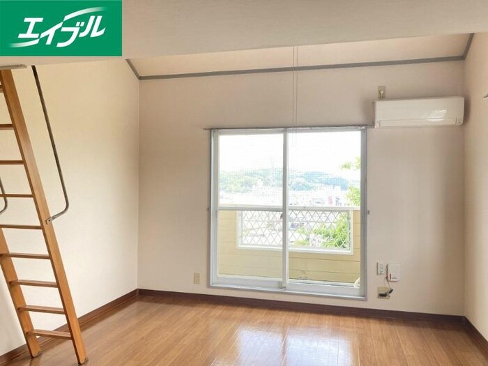 物件内観写真7　(居室)