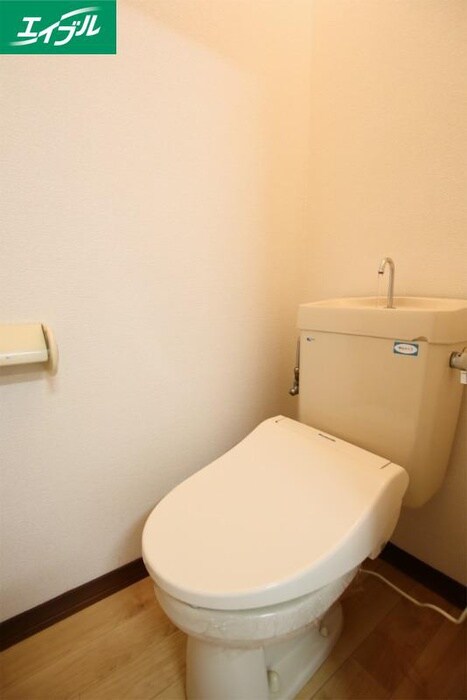 物件内観写真11　(トイレ)