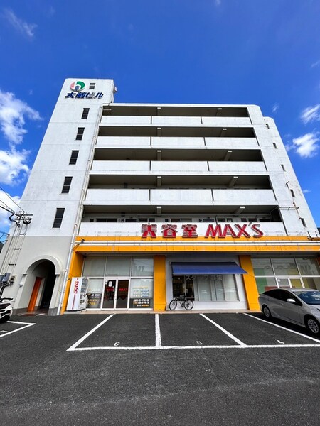 門司大里ビル外観写真