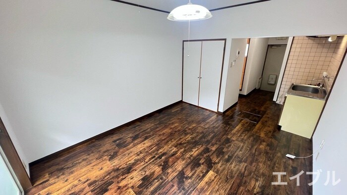 物件内観写真5　(居室)