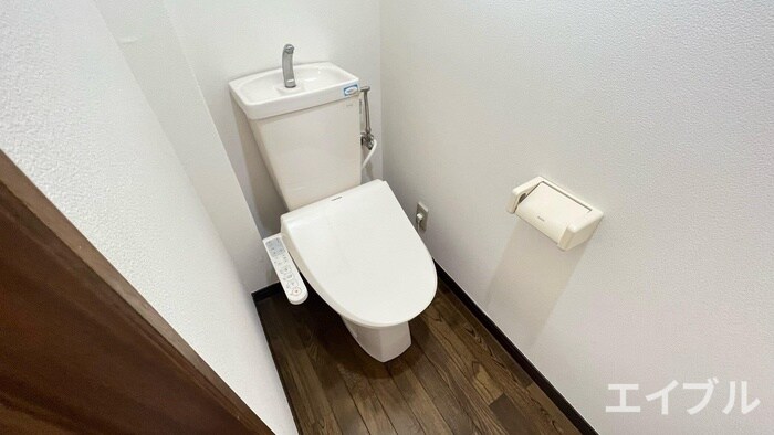 物件内観写真8　(トイレ)