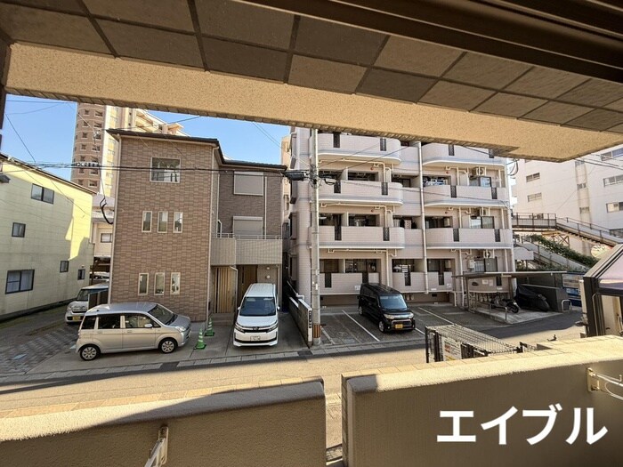 物件内観写真17　(室内からの展望)