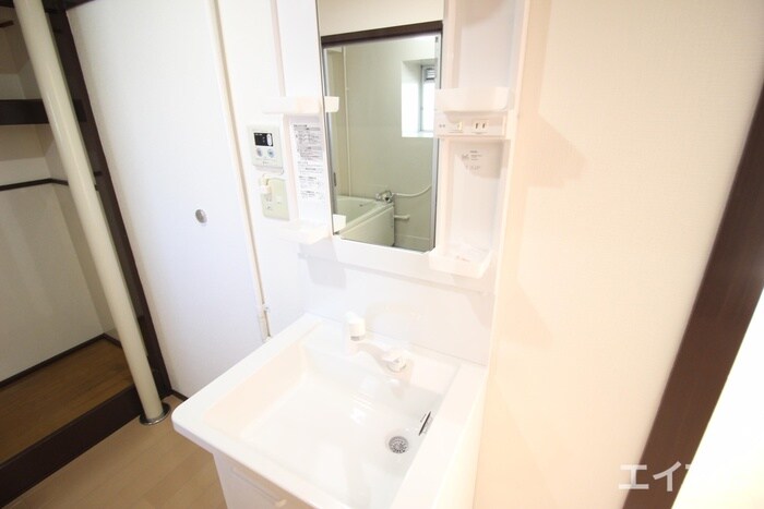 物件内観写真14　(洗面)