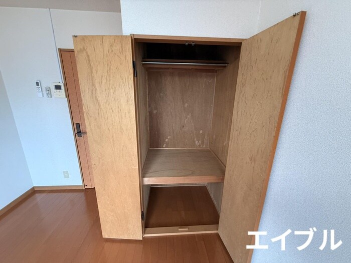 物件内観写真9　(収納)