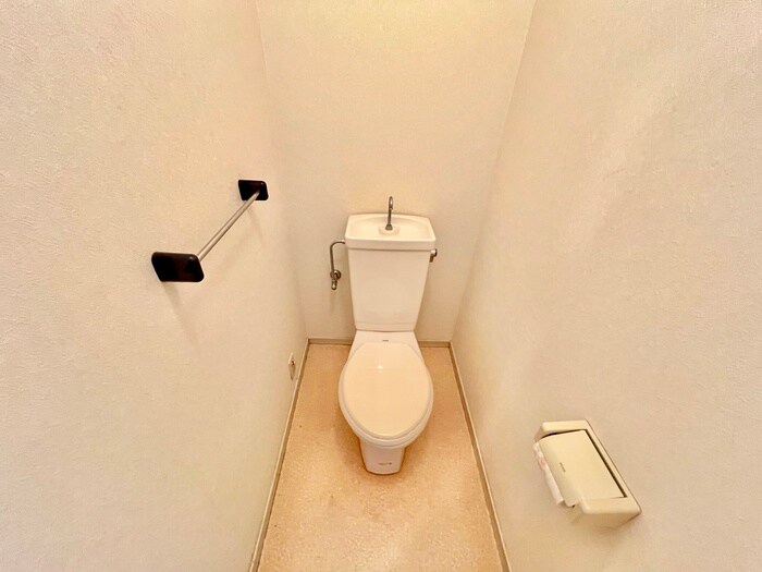 物件内観写真10　(トイレ)