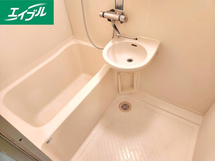 物件内観写真10　(バス／シャワールーム等)