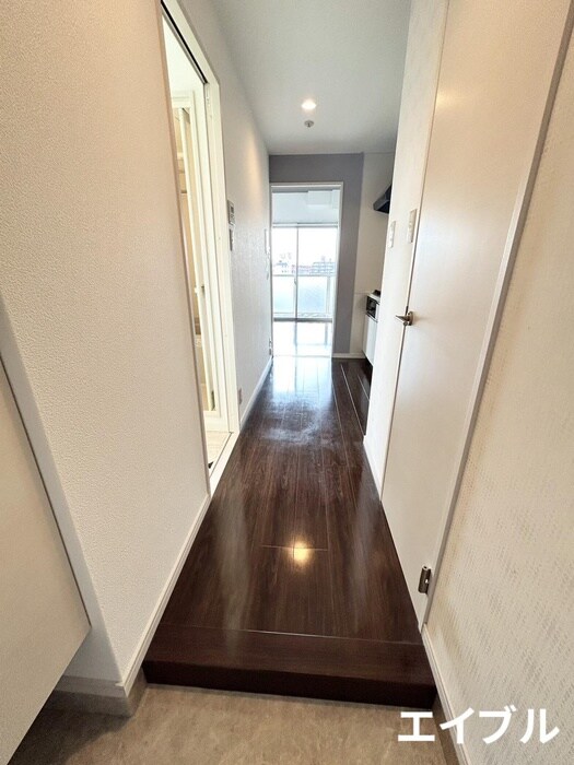 物件内観写真15　(廊下)