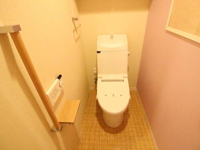 物件内観写真10　(トイレ)