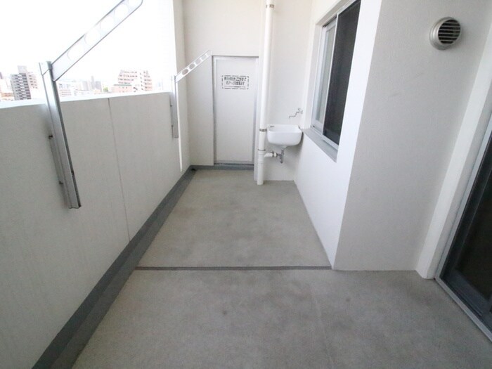 物件内観写真16　(ベランダ・バルコニー)