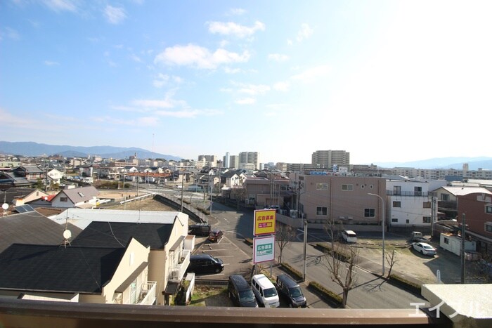 物件内観写真22　(室内からの展望)