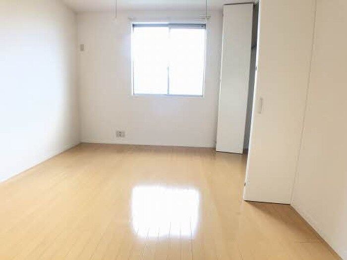 物件内観写真12　(居室)