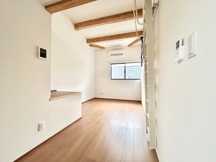 物件内観写真4　(居室)