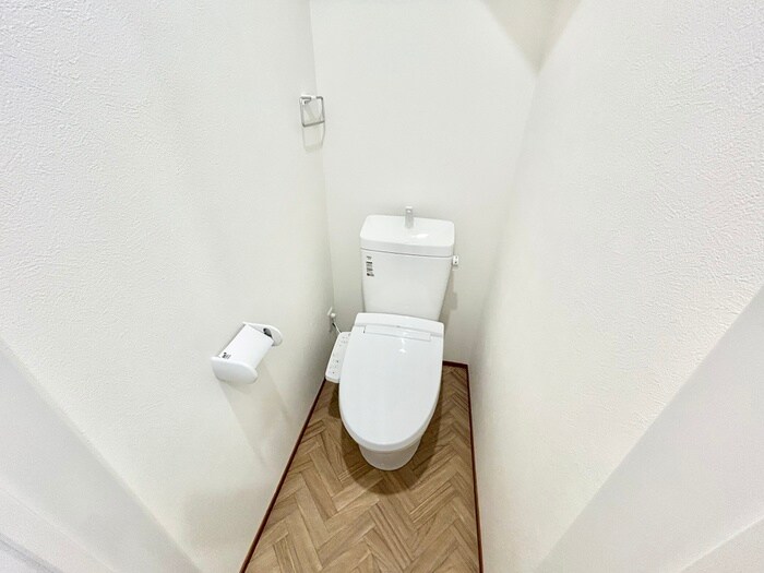 物件内観写真7　(トイレ)