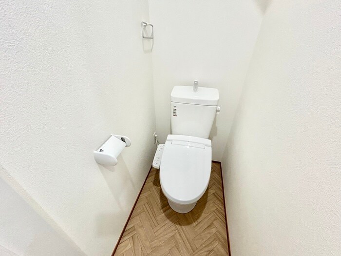 物件内観写真7　(トイレ)