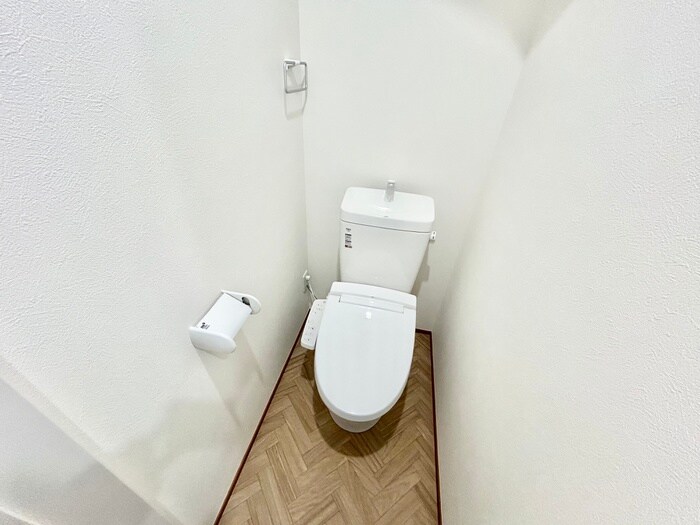 物件内観写真7　(トイレ)