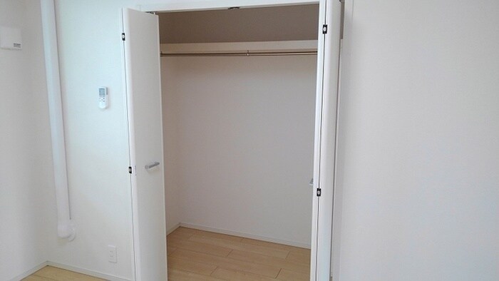 物件内観写真7　(収納)