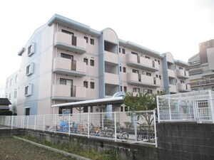 ファミ－ル京栄外観写真