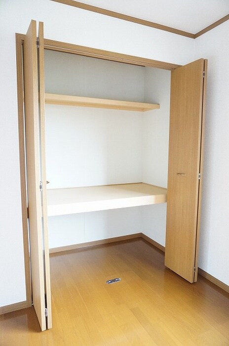 物件内観写真16　(内観写真)