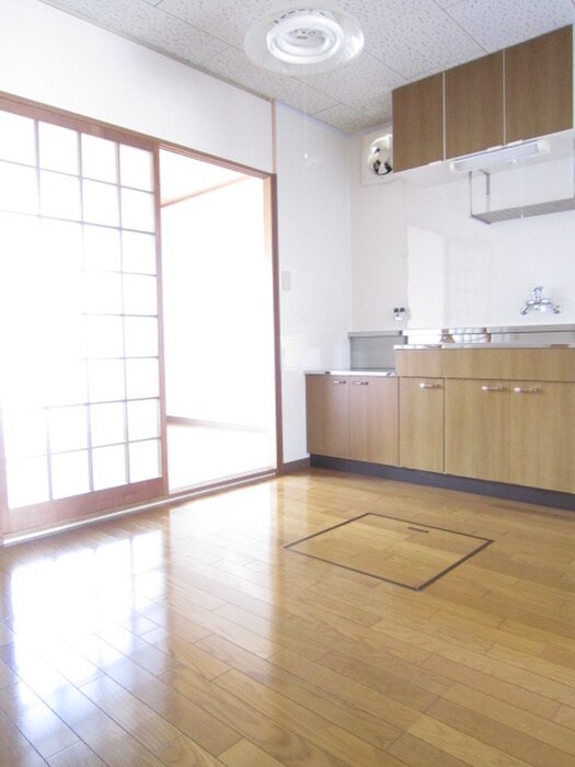 物件内観写真7　(居室)