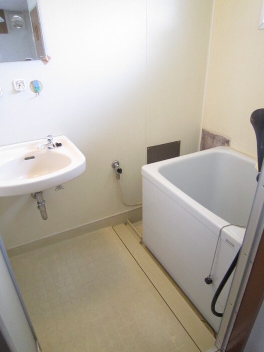 物件内観写真13　(バス／シャワールーム等)