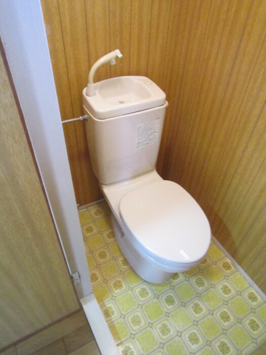 物件内観写真14　(トイレ)