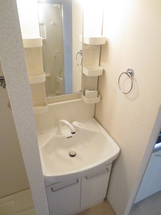 物件内観写真12　(洗面)