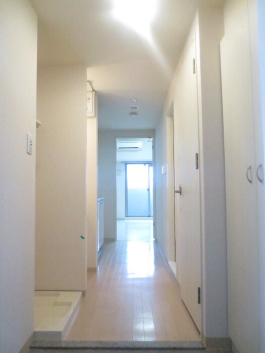 物件内観写真20　(玄関)