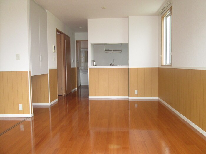 物件内観写真4　(居室)