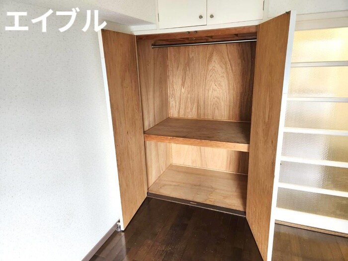 物件内観写真8　(収納)